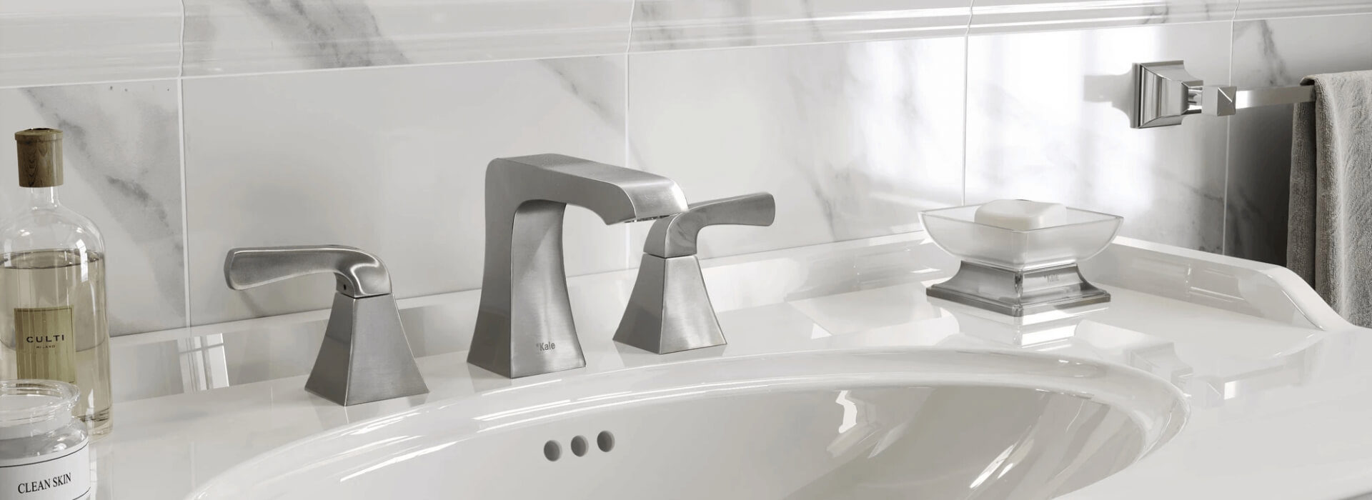 Bathrooms Are Shining: Warm Metallics Are Growing in Popularity