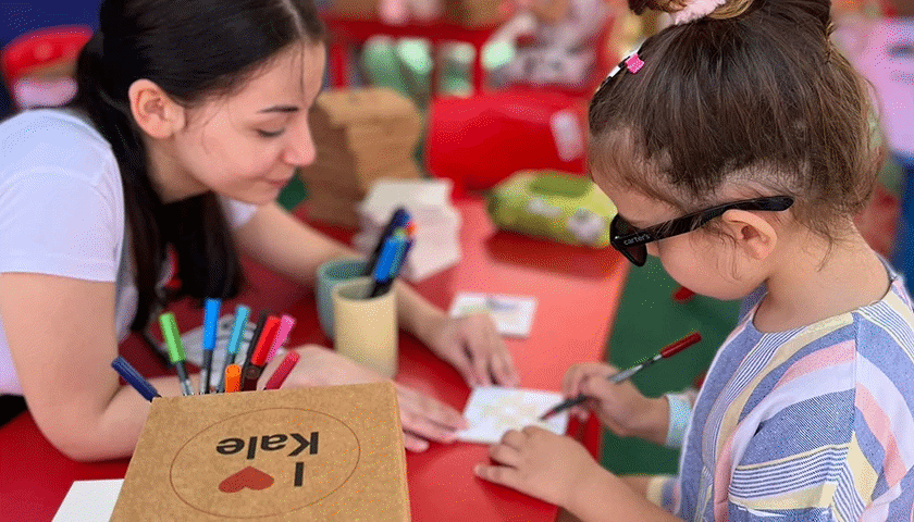 Kale Supports a Sustainable Workshop for Children Who Care for the World