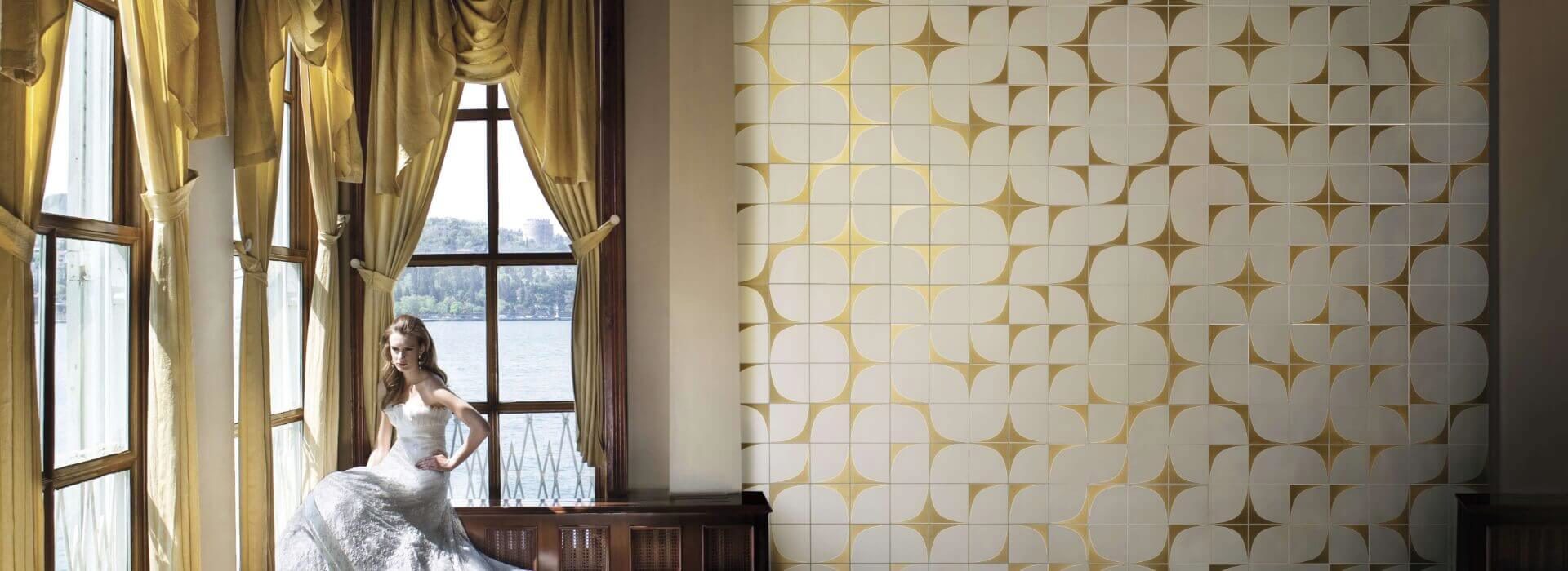 Luxurious Touches for Living Spaces with Metallic Tiles